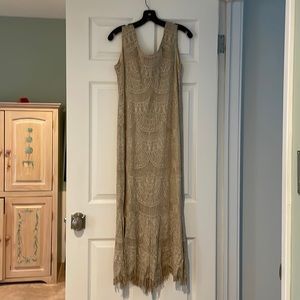 Gold 2 piece Damisnou gown